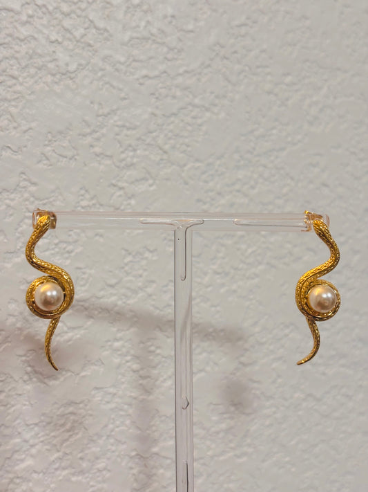 Eye of the pearl