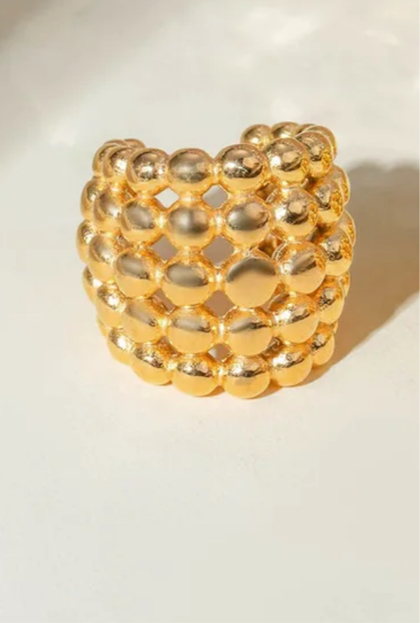 Ear cuff